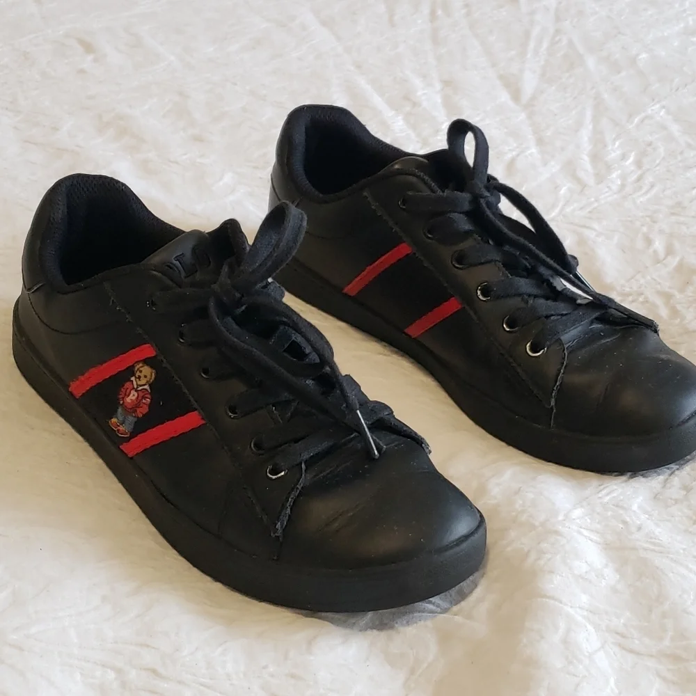 POLO-RALPH LAUREN BLACK BOY SNEAKERS SIZE 61/2